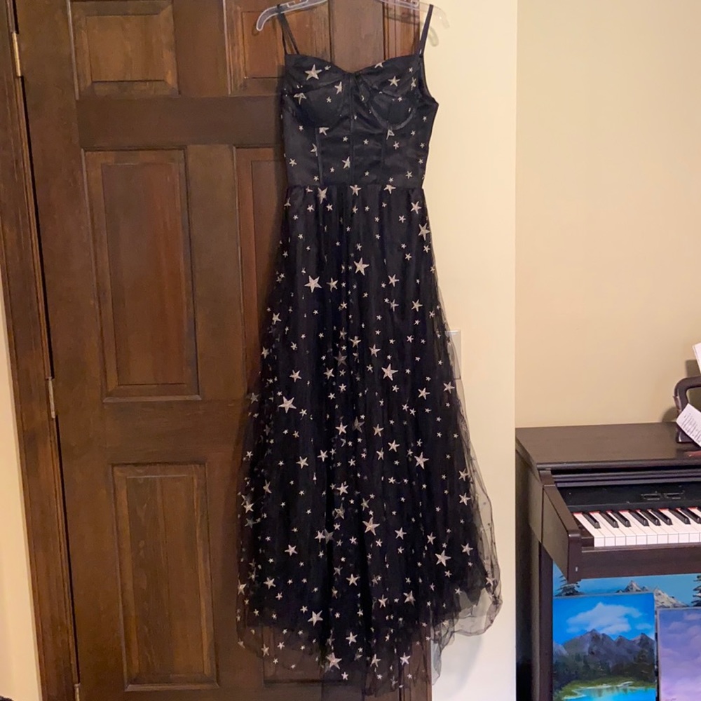 Long Black Star-Print Prom Dress